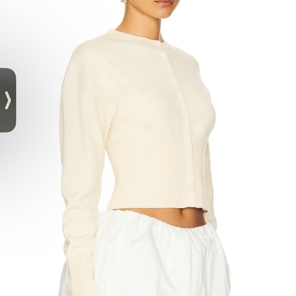 Revolve Lioness Ivory Cream Button-Up Cropped Cardigan XS - Picture 2 of 8